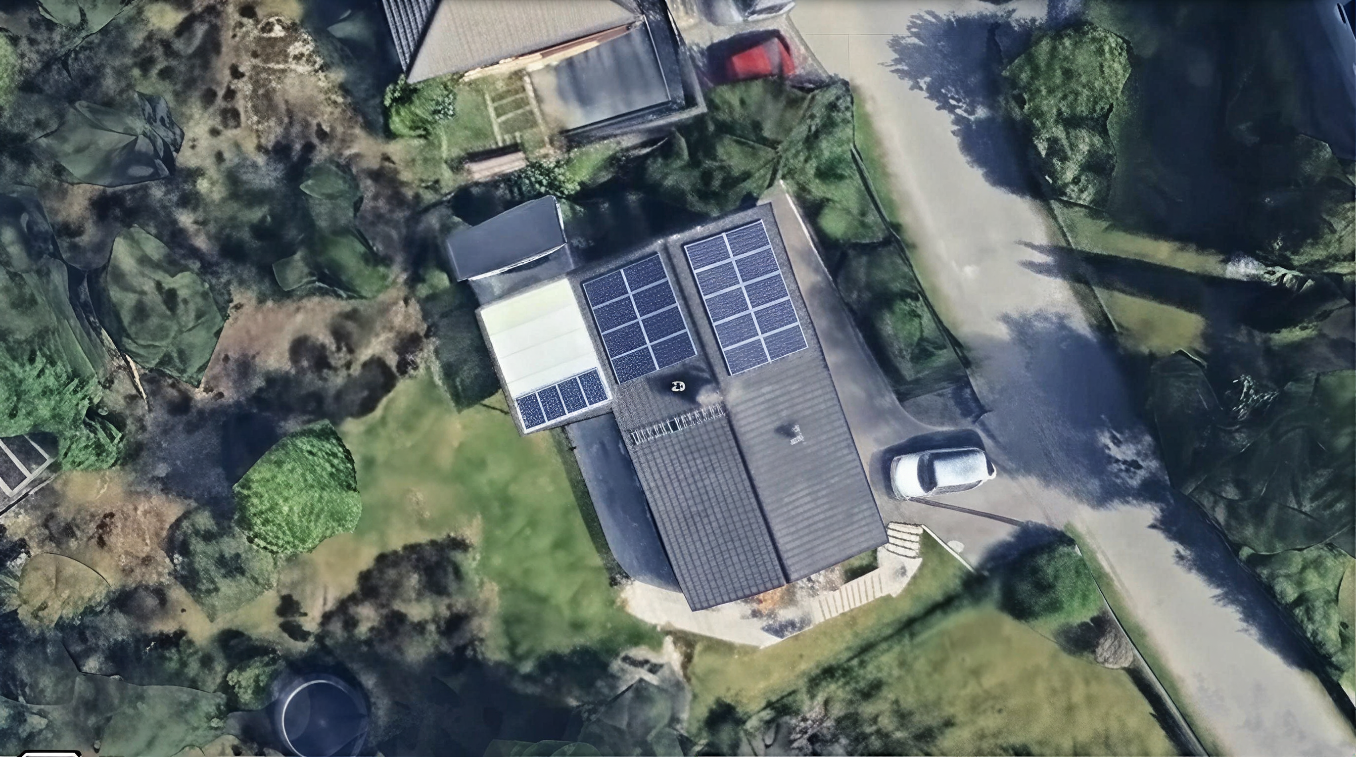 Solpaneler installerade på Urbergsvägen 29, Huddinge