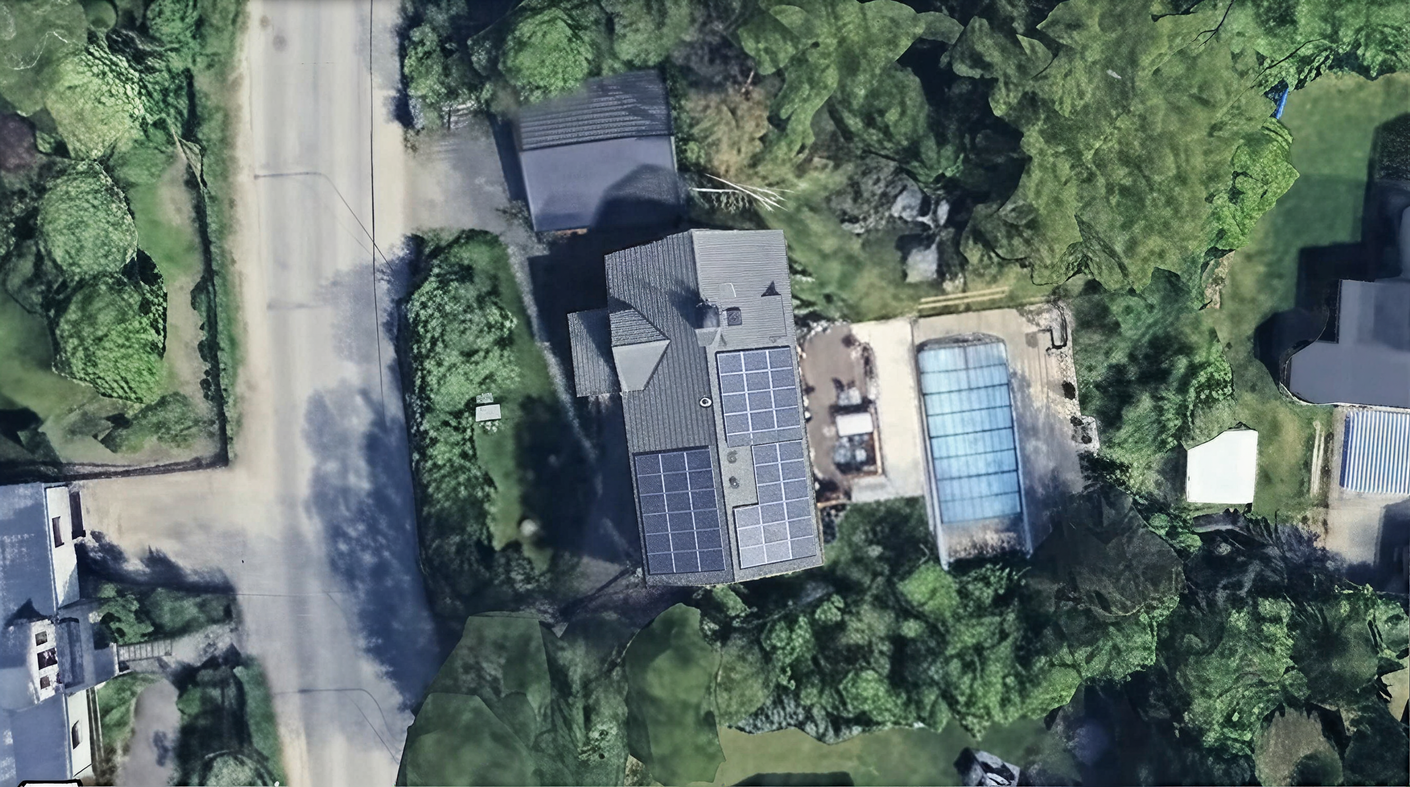 Solpaneler installerade på Stambanevägen 34, Huddinge