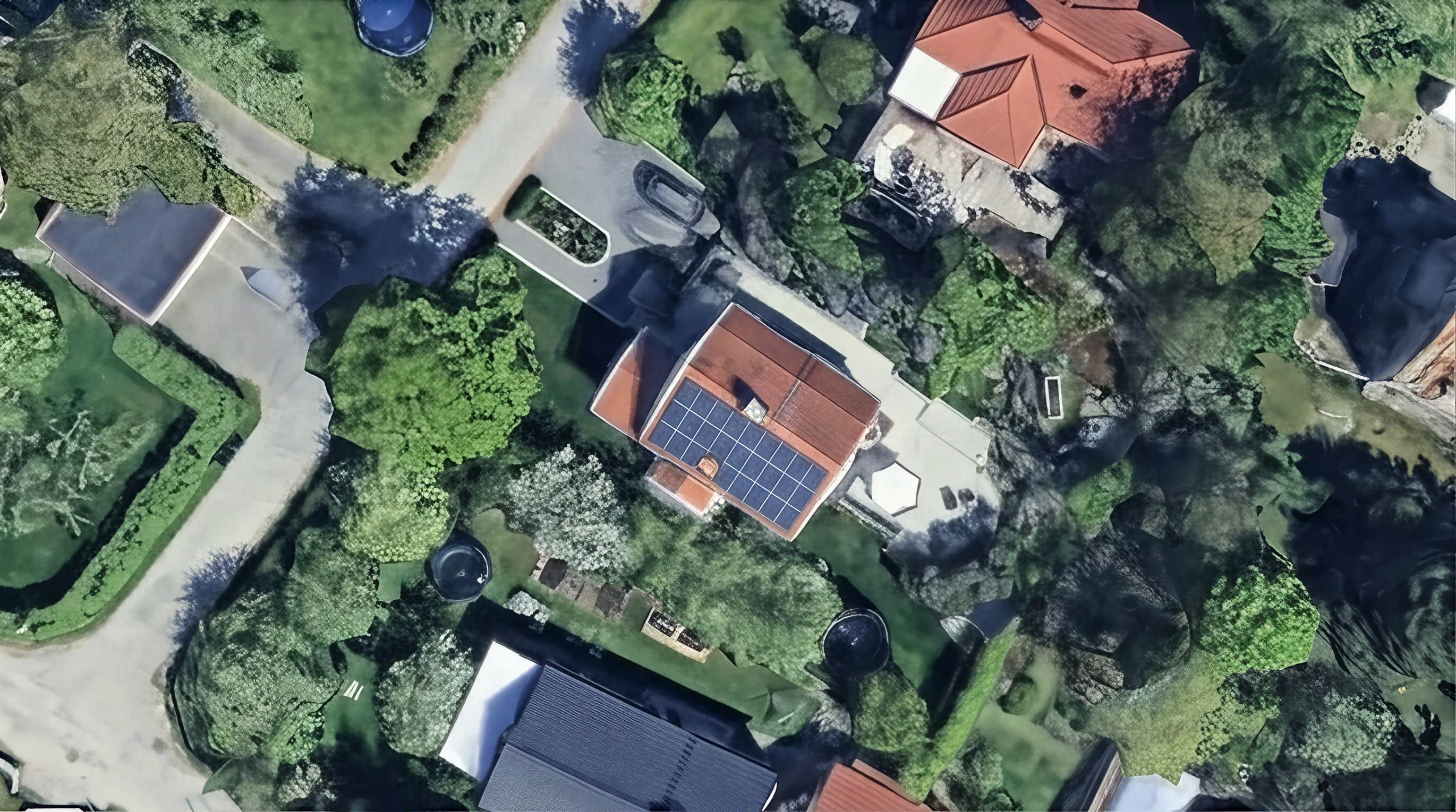 Solpaneler installerade på Bondgårdsvägen 4, Huddinge