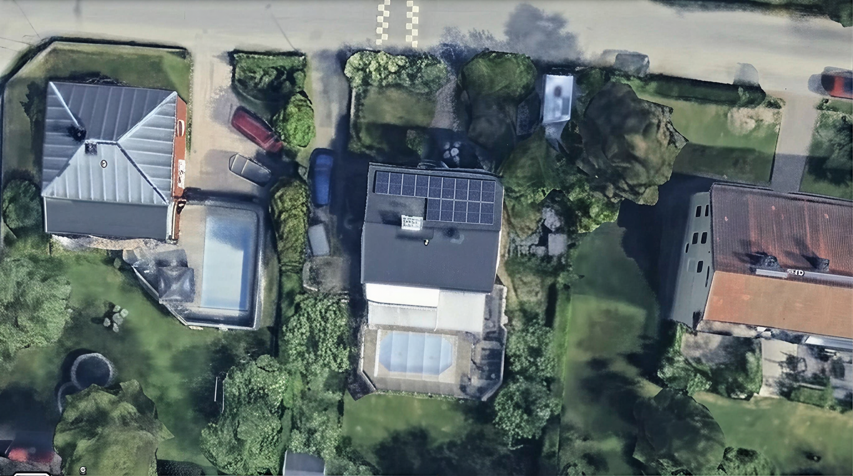Solpaneler installerade på Yrkesvägen 7, Huddinge